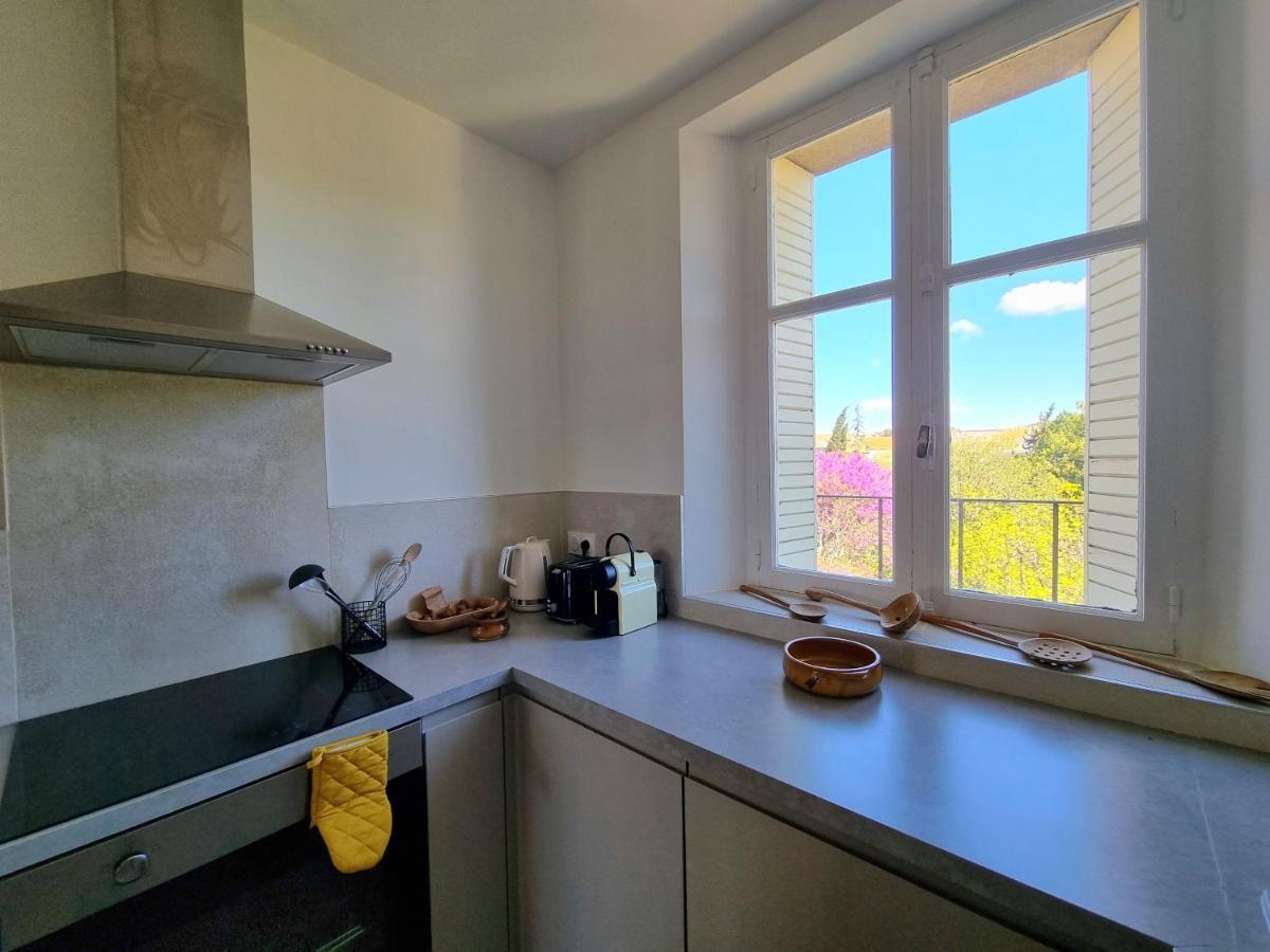 Apartment Spacieux De Standing - Parking Gratuit *